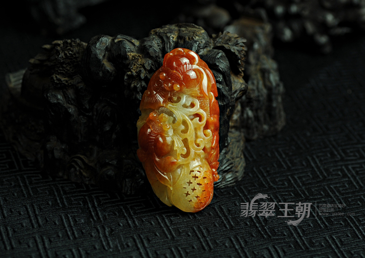 糯冰种黄翡缅甸翡翠金玉满堂挂件