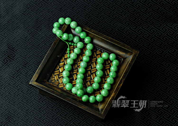 https://jdimg.jaadee.net//images/201105/goods_img/5852_P_1305918471363.jpg