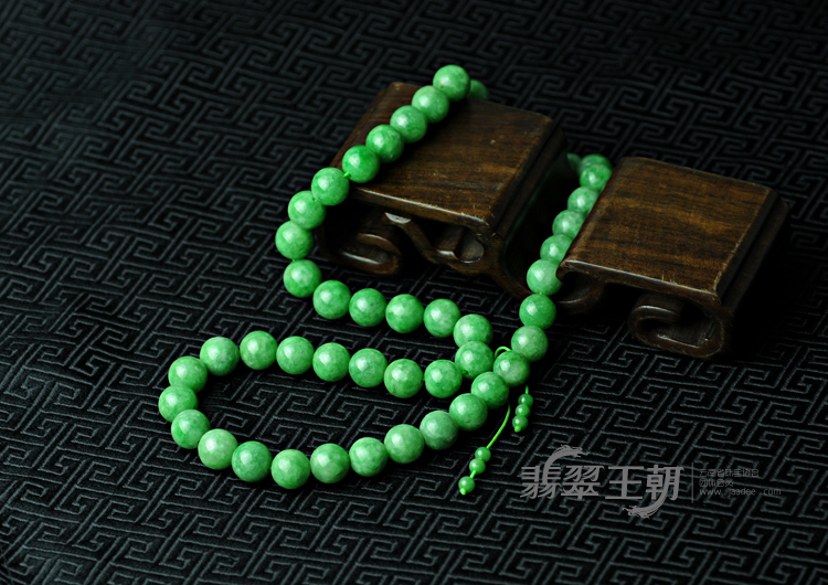 https://jdimg.jaadee.net//images/201105/goods_img/5852_P_1305918471865.jpg