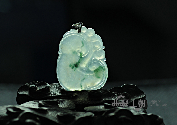 https://jdimg.jaadee.net//images/201105/goods_img/5858_P_1305924542700.jpg