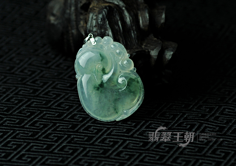 https://jdimg.jaadee.net//images/201105/goods_img/5858_P_1305924542759.jpg