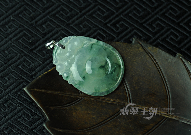 https://jdimg.jaadee.net//images/201105/goods_img/5859_P_1305924767058.jpg
