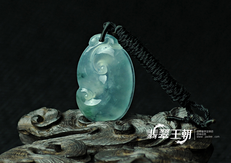 https://jdimg.jaadee.net//images/201105/goods_img/5875_P_1305929773977.jpg