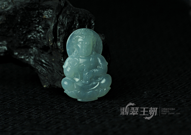 冰种紫罗兰缅甸翡翠观音挂件