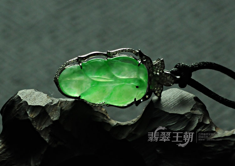 https://jdimg.jaadee.net//images/201105/goods_img/5900_P_1306098081709.jpg
