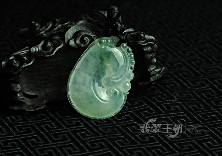 https://jdimg.jaadee.net//images/201105/goods_img/5907_P_1306100588260.jpg