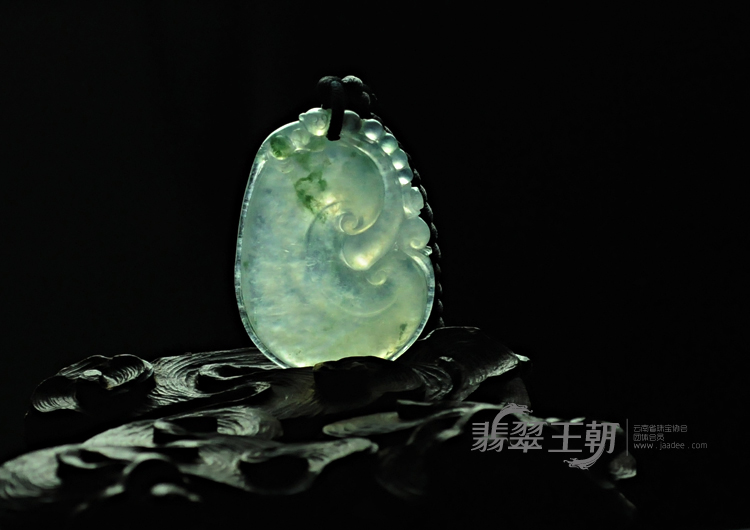 https://jdimg.jaadee.net//images/201105/goods_img/5907_P_1306100588750.jpg