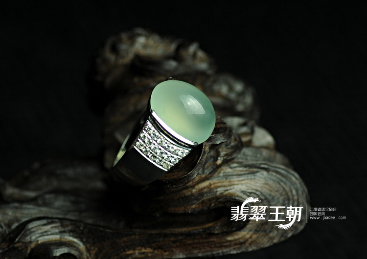 https://jdimg.jaadee.net//images/201105/goods_img/5916_P_1306172780117.jpg