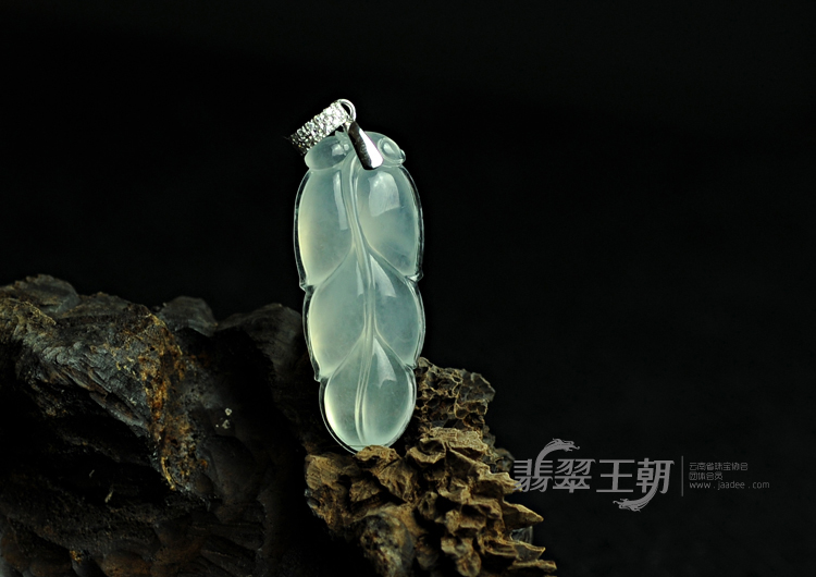 https://jdimg.jaadee.net//images/201105/goods_img/5930_P_1306362727481.jpg
