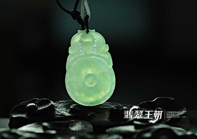 https://jdimg.jaadee.net//images/201105/goods_img/5966_P_1306794885915.jpg