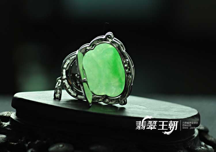 https://jdimg.jaadee.net//images/201105/goods_img/5986_P_1306806806602.jpg