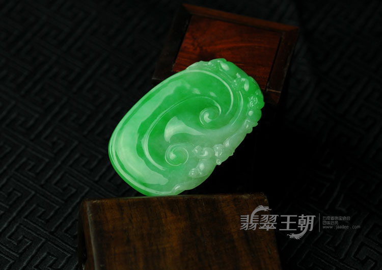 https://jdimg.jaadee.net//images/201106/goods_img/5082_P_1307480490870.jpg