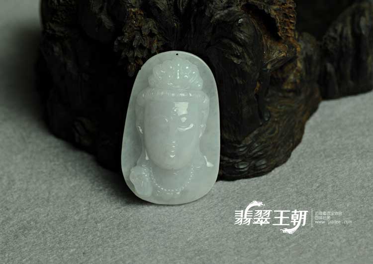 糯冰种紫罗兰缅甸翡翠观音头挂件