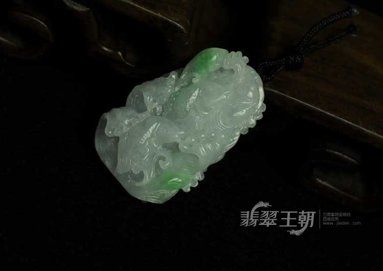 糯冰种春带彩缅甸翡翠金玉满堂挂件