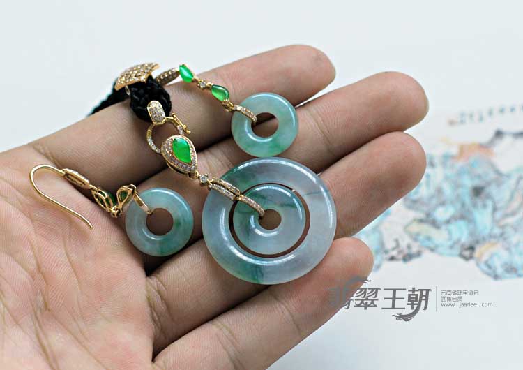 https://jdimg.jaadee.net//images/201106/goods_img/6143_P_1307732334616.jpg