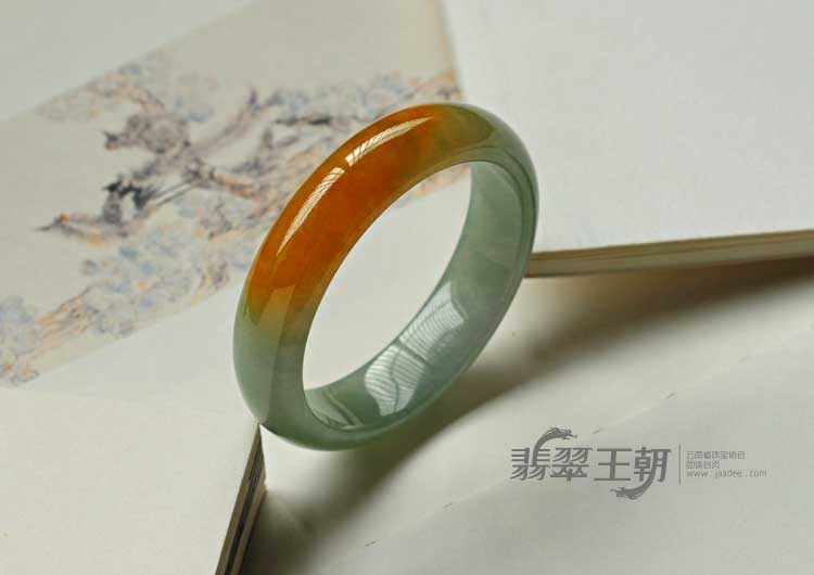 糯冰种黄翡缅甸翡翠手镯（56.2mm）