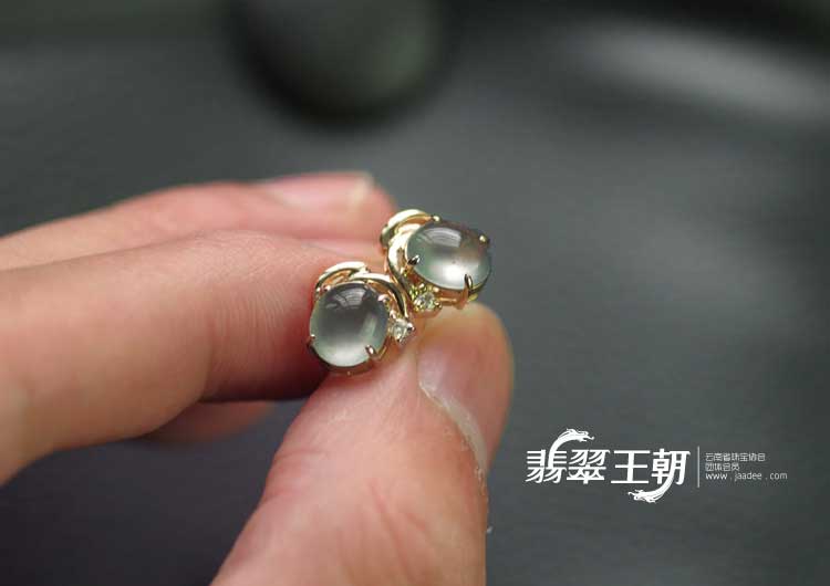 https://jdimg.jaadee.net//images/201107/goods_img/6265_P_1309743598183.jpg