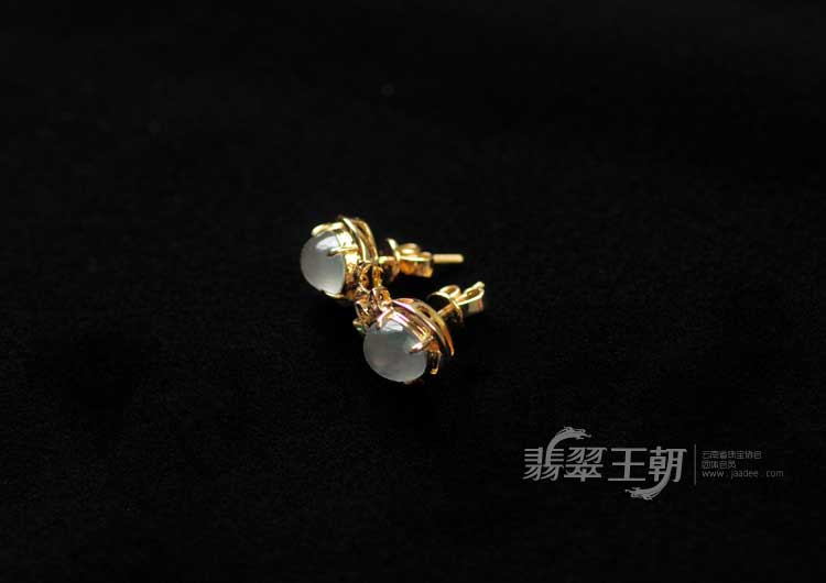 https://jdimg.jaadee.net//images/201107/goods_img/6269_P_1309744235837.jpg