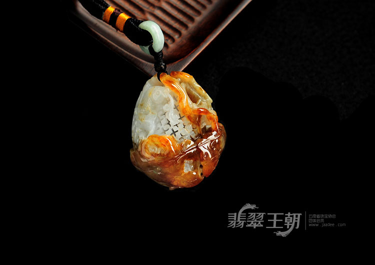 细糯种红黄翡缅甸翡翠连年有余手玩件