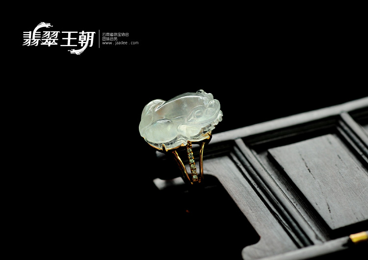 玻璃种缅甸翡翠包玫瑰金镶真钻戒指