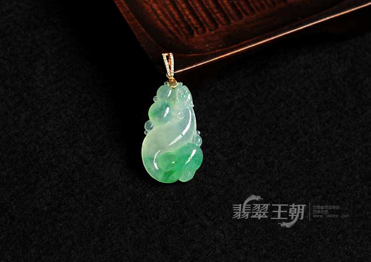 冰种飘翠缅甸翡翠福禄寿挂件