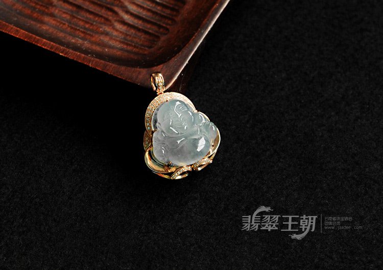 冰种缅甸翡翠镶玫瑰金玉佛挂件