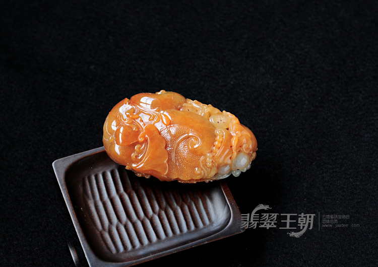 糯冰种红黄翡缅甸翡翠金玉满堂手玩件