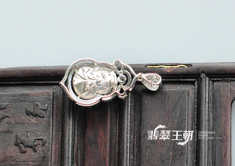 https://jdimg.jaadee.net//images/201107/goods_img/6575_P_1310934861146.jpg