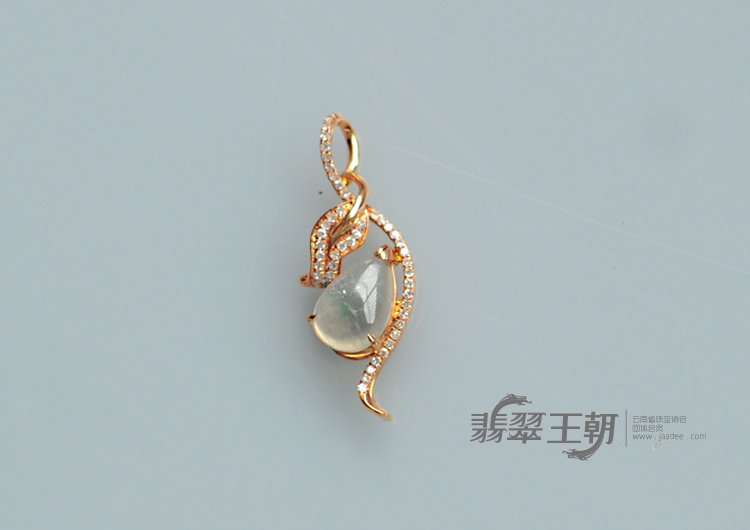 玻璃种缅甸翡翠镶玫瑰金“金风玉露”胸坠