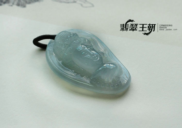 冰种晴水缅甸翡翠观音头挂件