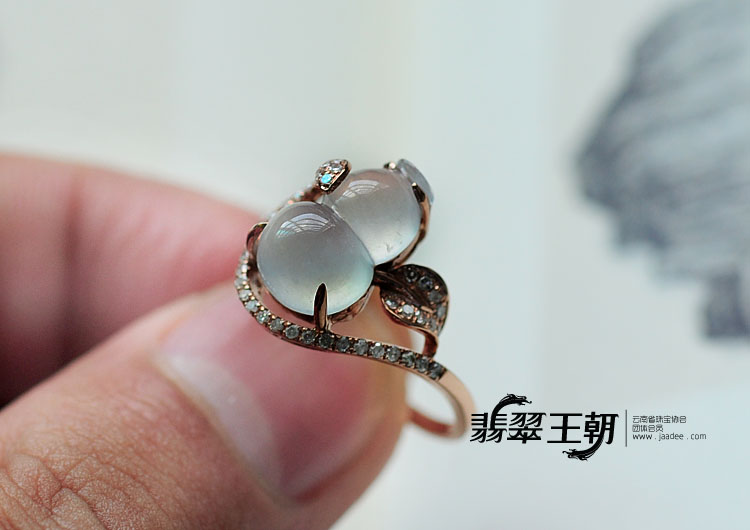 https://jdimg.jaadee.net//images/201107/goods_img/6839_P_1311880850898.jpg