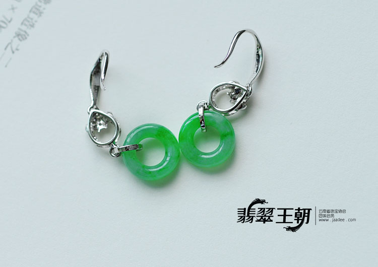 https://jdimg.jaadee.net//images/201107/goods_img/6843_P_1311882948899.jpg