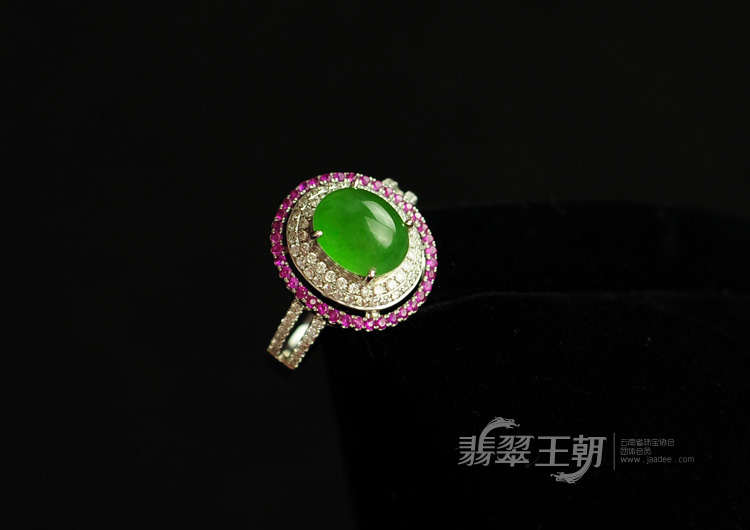 冰玻种正阳绿满绿缅甸翡翠镶白金戒指