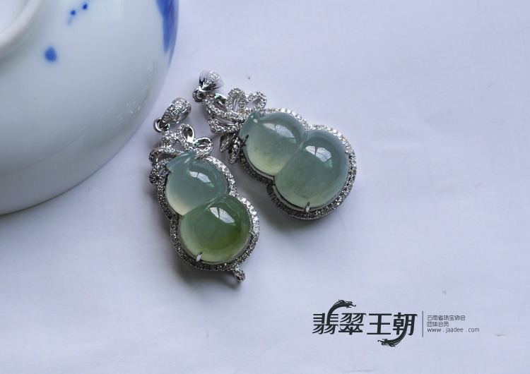 https://jdimg.jaadee.net//images/201107/goods_img/6922_P_1311988366273.jpg