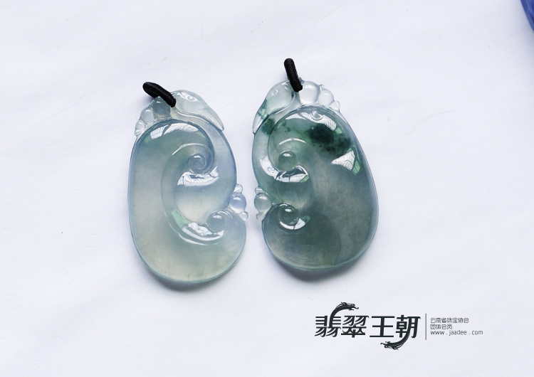 冰种晴水飘花缅甸翡翠如意挂件（一对）