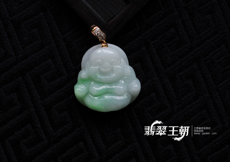 糯冰种飘翠缅甸翡翠玉佛挂件
