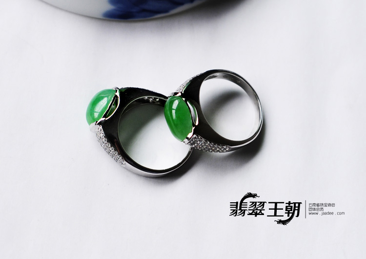 https://jdimg.jaadee.net//images/201108/goods_img/6961_P_1312231529206.jpg