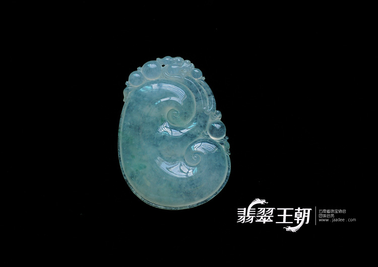 冰种飘花缅甸翡翠如意挂件
