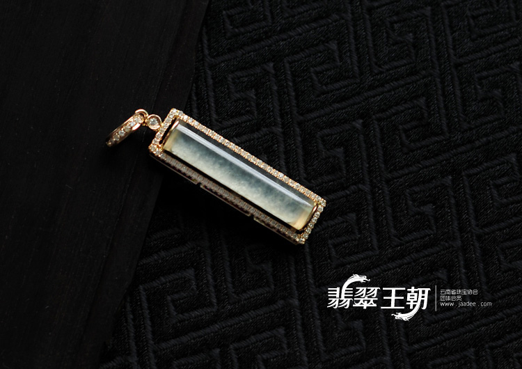 玻璃种缅甸翡翠镶玫瑰金