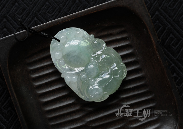 https://jdimg.jaadee.net//images/201108/goods_img/7053_P_1312492163216.jpg