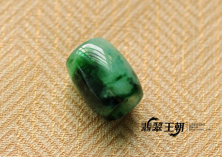 https://jdimg.jaadee.net//images/201108/goods_img/7131_P_1312847313661.jpg