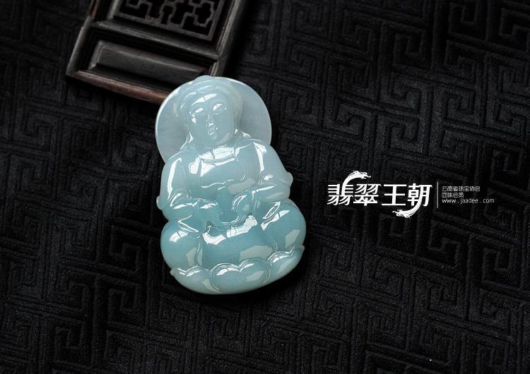 糯冰种蓝晴水缅甸翡翠观音挂件
