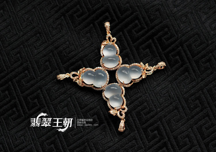 冰种缅甸翡翠镶玫瑰金葫芦胸坠（单价）