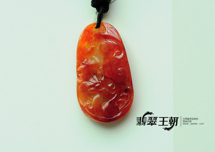 糯冰种红翡缅甸翡翠蝴蝶如意挂件