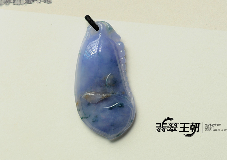 糯冰种紫罗兰飘花缅甸翡翠福瓜挂件