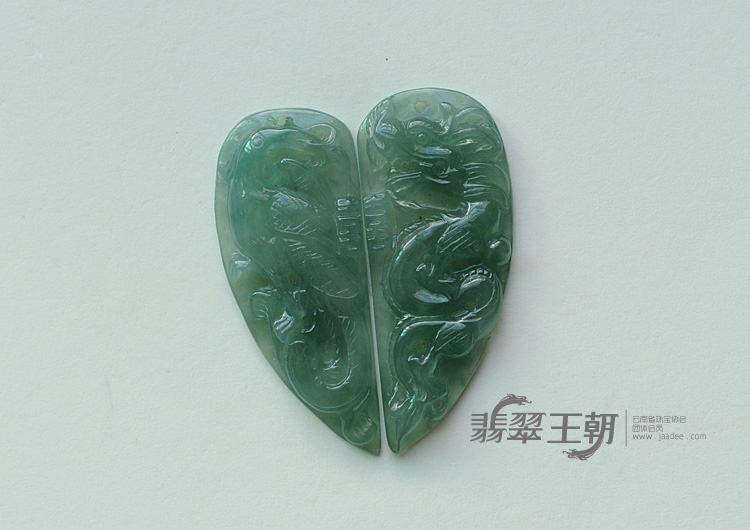 冰种蓝晴水缅甸翡翠龙凤牌挂件