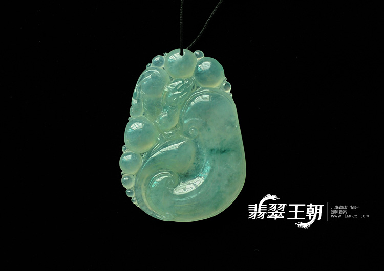 冰种飘花缅甸翡翠如意寿挂件