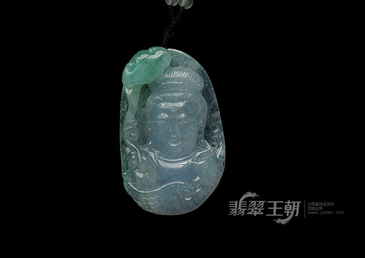 冰种春带彩缅甸翡翠观音头挂件