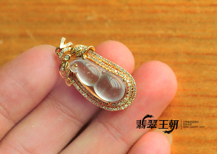 https://jdimg.jaadee.net//images/201108/goods_img/7546_P_1314565157876.jpg