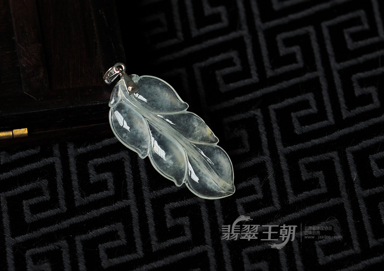 https://jdimg.jaadee.net//images/201108/goods_img/7559_P_1314571384342.jpg